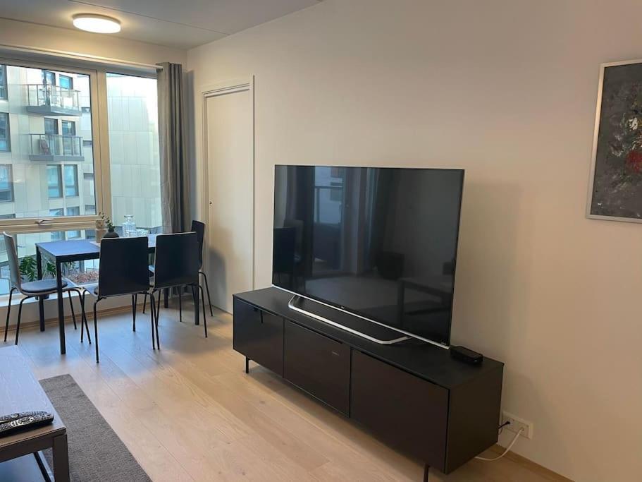 Nydalen/Storo- Ved T-Banestasjon Apartment Oslo Luaran gambar